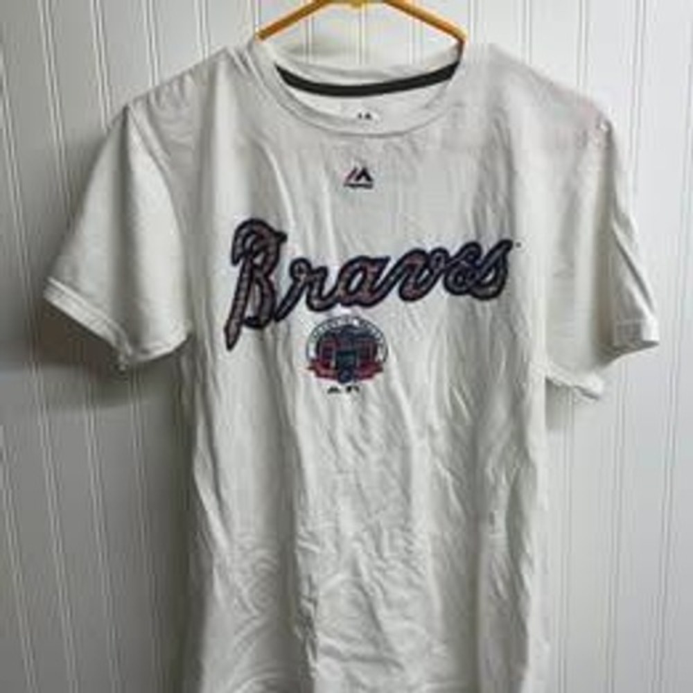 Majestic Atlanta Braves T Shirt Mens Medium White SunTrust Park Graphic Tee